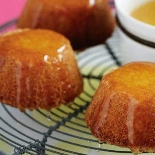 Yuzu Syrup Cakes